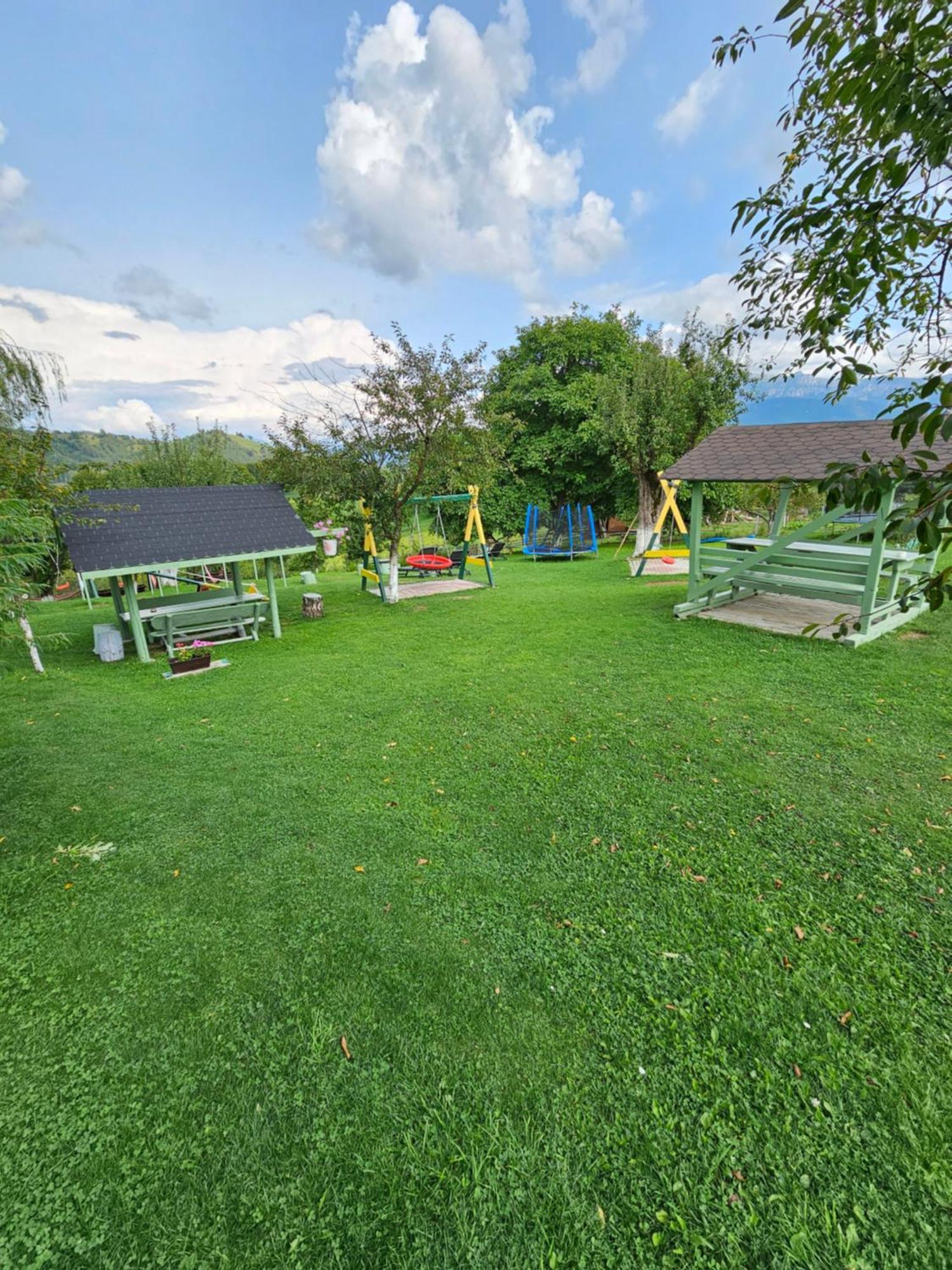 Pensiunea Tabacaru Peştera Exteriér fotografie